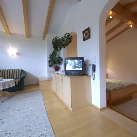 Eiserne Hand ゲストハウス 3*