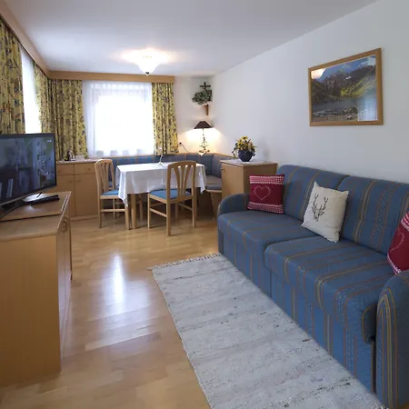 ゲストハウス Eiserne Hand ホッホフィルツェン