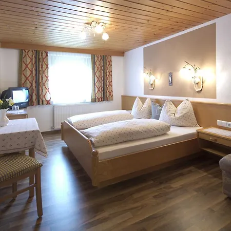 ゲストハウス Eiserne Hand