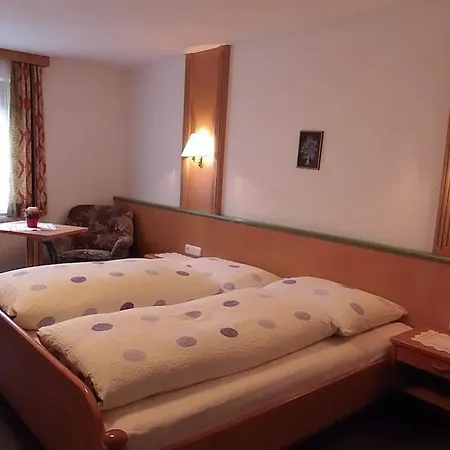 Eiserne Hand 3* ホッホフィルツェン